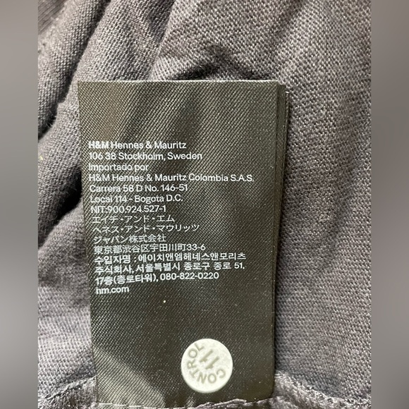 H&M Women's Casual The Rolling Stones Logo Gray Short Sleeve T-Shirt Top Small - Picture 7 of 11